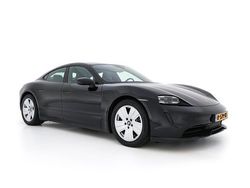 Zwart Gebruikt 2022 Porsche Taycan Sport Sedan | € 50.945 (Super prijs)