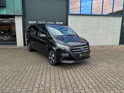 Zwart Gebruikt 2024 Mercedes Vito Van | € 48.950