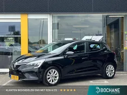 Zwart Gebruikt 2021 Renault Clio V Zen Hatchback | € 14.745 (Eerlijke prijs)