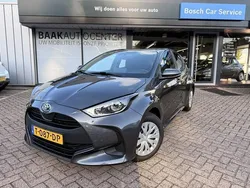 Grijs Gebruikt 2023 Toyota Yaris Active Hatchback | € 20.950 (Eerlijke prijs)
