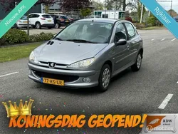 Grijs Gebruikt 2005 Peugeot 206 Hatchback | € 1.999 (Eerlijke prijs)