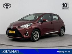 Rood Gebruikt 2018 Toyota Yaris Hybrid Executive Hatchback | € 16.950 (Super prijs)