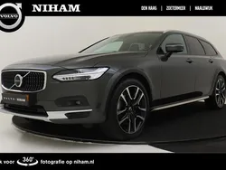 Grijs Gebruikt 2021 Volvo V90 CC Pro Stationwagen | € 48.890