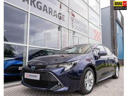 Blauw Gebruikt 2022 Toyota Corolla Hatchback | € 22.950 (Goede deal)