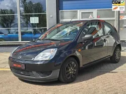 Zwart Gebruikt 2003 Ford Fiesta Ambiente Hatchback | € 2.490 (Iets duurder)