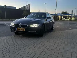 Blauw Gebruikt 2014 BMW 316 Executive Stationwagen | € 9.999 (Super prijs)