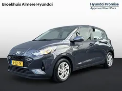 Grijs Gebruikt 2024 Hyundai i10 Comfort Hatchback | € 16.400 (Eerlijke prijs)