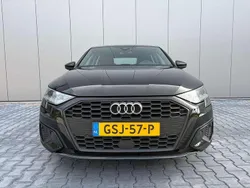 Zwart Gebruikt 2020 Audi A3 Proline Hatchback | € 19.400 (Goede deal)