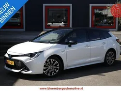 Wit Gebruikt 2019 Toyota Corolla Style Stationwagen | € 19.400 (Iets duurder)