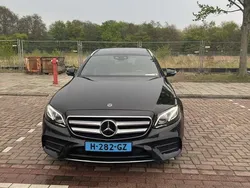 Zwart Gebruikt 2020 Mercedes E220 Prestige Stationwagen | € 24.999 (Super prijs)