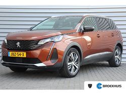 Bruin Gebruikt 2022 Peugeot 5008 Allure MPV | € 28.895 (Eerlijke prijs)
