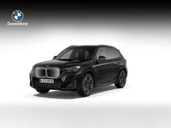 Grijs Nieuw 2025 BMW iX1 M Sport SUV | € 62.044 (Eerlijke prijs)