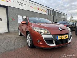 Oranje Gebruikt 2010 Renault Mégane Coupé Dynamique Coupé | € 2.950 (Goede deal)