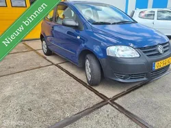 Blauw Gebruikt 2006 VW Fox Trendline Hatchback | € 1.175 (Goede deal)