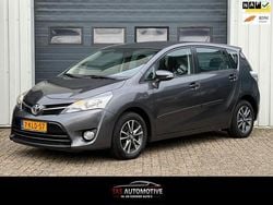 Grijs (metallic) Gebruikt 2013 Toyota Verso MPV | € 5.550 (Eerlijke prijs)