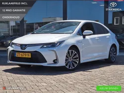 Wit Gebruikt 2019 Toyota Corolla Edition Sedan | € 18.950 (Goede deal)