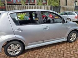 Zilver Gebruikt 2008 Daihatsu Sirion Hatchback | € 1.200 (Eerlijke prijs)