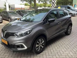 Grijs Gebruikt 2018 Renault Captur Intens SUV | € 14.950 (Eerlijke prijs)