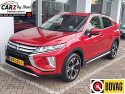 Rood, metallic lak Gebruikt 2018 Mitsubishi Eclipse Cross Edition SUV | € 17.445 (Eerlijke prijs)
