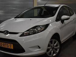 Wit Gebruikt 2011 Ford Fiesta Limited Hatchback | € 5.450 (Eerlijke prijs)