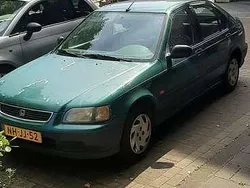 Gebruikt 1996 Honda Civic Sedan | € 600