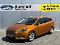 Oranje Gebruikt 2017 Ford Focus Titanium Stationwagen | € 11.745 (Iets duurder)