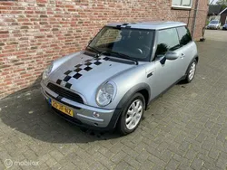 Grijs Gebruikt 2002 Mini ONE Hatchback | € 3.250