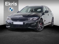 Zwart Gebruikt 2021 BMW 320e Executive Stationwagen | € 45.900