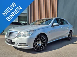 Grijs Gebruikt 2010 Mercedes E350 Elegance Sedan | € 13.999 (Super prijs)
