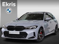Grijs Gebruikt 2024 BMW 330 M Sport Stationwagen | € 52.900