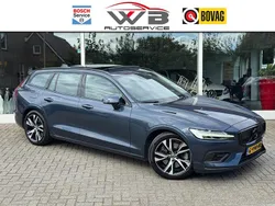 Blauw Gebruikt 2019 Volvo V60 Inscription Stationwagen | € 25.649 (Eerlijke prijs)