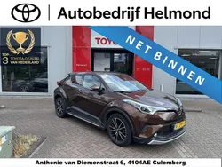 Bruin Gebruikt 2016 Toyota C-HR Executive SUV | € 17.749 (Eerlijke prijs)