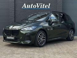 Groen Gebruikt 2023 BMW 218 Active Tourer M Sport MPV | € 31.945 (Eerlijke prijs)