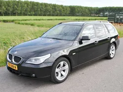 Zwart, metallic lak Gebruikt 2005 BMW 525 Executive Stationwagen | € 8.450 (Duur)