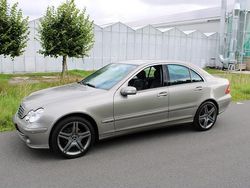 Grijs, metallic lak Gebruikt 2006 Mercedes C280 Elegance Sedan | € 7.950