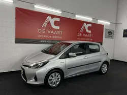 Grijs Gebruikt 2014 Toyota Yaris Hatchback | € 11.499 (Super prijs)