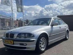 Grijs Gebruikt 1998 BMW 323 Executive Sedan | € 2.000