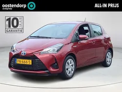 Rood Gebruikt 2017 Toyota Yaris Hatchback | € 15.850 (Eerlijke prijs)