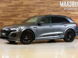 Grijs, metallic lak Gebruikt 2023 Audi SQ8 e-tron S-Line SUV | € 79.740