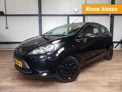 Zwart, metallic lak Gebruikt 2010 Ford Fiesta Hatchback | € 2.390 (Goede deal)
