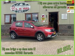 Rood Gebruikt 2018 Dacia Sandero Stepway Hatchback | € 8.850 (Eerlijke prijs)