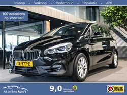 Zwart Gebruikt 2018 BMW 218 Executive Stationwagen | € 19.990 (Eerlijke prijs)