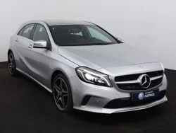 Grijs Gebruikt 2016 Mercedes A200 Ambition Hatchback | € 17.950 (Eerlijke prijs)