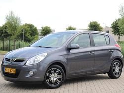 Grijs Gebruikt 2012 Hyundai i20 Hatchback | € 5.450 (Eerlijke prijs)