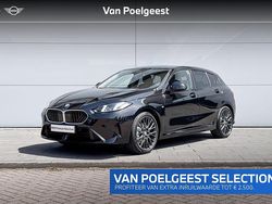 Zwart, metallic lak Gebruikt 2025 BMW 120 M Sport Hatchback | € 36.900 (Eerlijke prijs)