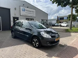 Grijs Gebruikt 2009 Renault Clio GrandTour Dynamique Stationwagen | € 999 (Super prijs)