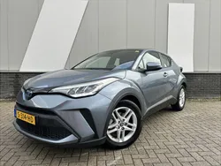 Grijs Gebruikt 2023 Toyota C-HR Active SUV | € 25.999 (Goede deal)
