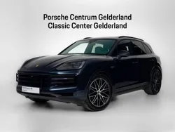 Algarve blauw metallic Gebruikt 2023 Porsche Cayenne SUV | € 119.900 (Eerlijke prijs)