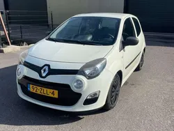 Geel Gebruikt 2013 Renault Twingo Authentique Hatchback | € 3.000 (Goede deal)