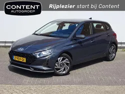 Grijs Gebruikt 2024 Hyundai i20 Comfort Hatchback | € 18.940 (Eerlijke prijs)